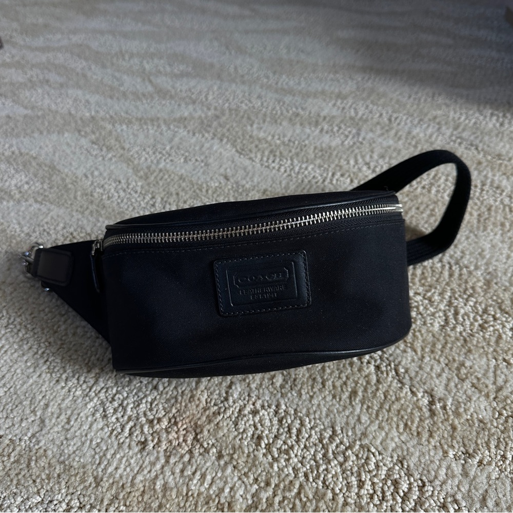 NWOT COACH Belt Bag